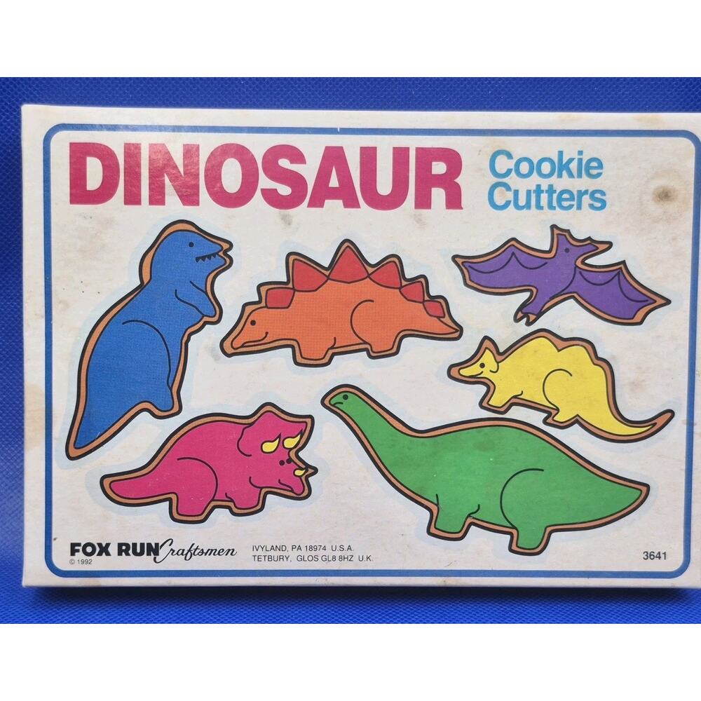 Vintage 1992 Fox Run DINOSAUR Aluminum Cookie Cutters Set of 6 USA Original Box